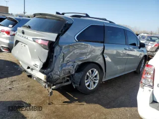 2022 Toyota Sienna XLE Woodland Edition with VIN 5TDASKFC5NS047766, listed as a Copart auction lot 83213634 with 0 mi miles and Salvage Title. Bid and sale history available at carsss.com. Image 3.