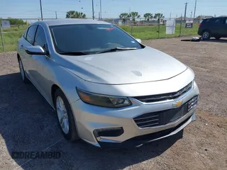 2018 Chevrolet Malibu LT with VIN 1G1ZD5ST7JF266915, listed as a IAAI auction lot 41994126 with 76,065 mi miles. Bid and sale history available at carsss.com. Image 6.