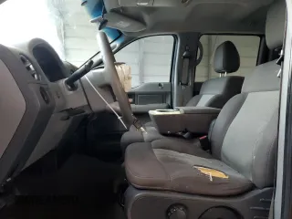 2006 Ford F-150 XLT with VIN 1FTPW04576KC53736, listed as a Copart auction lot 82141344 with 252,185 mi miles and Salvage Title. Bid and sale history available at carsss.com. Image 7.