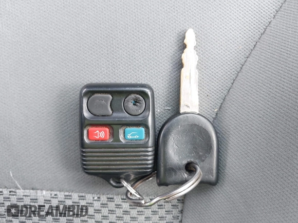 2007 Ford Escape XLT с VIN 1FMYU93137KC07508, выставлен на аукционе IAAI как лот 42343536 с пробегом 156 725 миль миль и . История ставок и продаж доступна на DreamBid. Изображение 11.