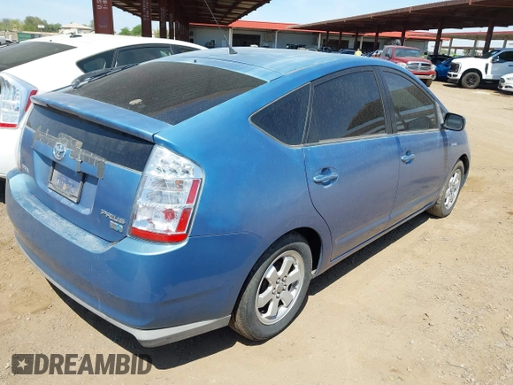2007 Toyota Prius z VIN JTDKB20U077668819, wystawiony jako IAAI lot #42179765 z przebiegiem 178 388 mil mil oraz . Historia ofert i sprzedaży dostępna na DreamBid. Obrazek 4.