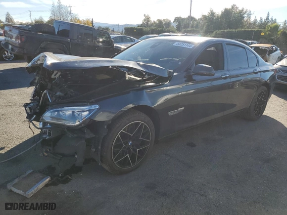 2015 BMW 7 Series 740i with VIN WBAYA6C56FD827087, listed as a Copart auction lot 83251144 with 0 mi miles and Salvage Title. Bid and sale history available at carsss.com. Image 1.