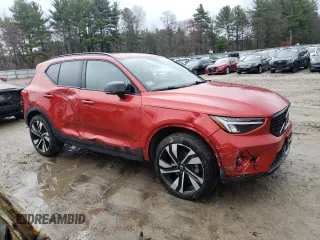 2023 Volvo XC40 Plus Dark Theme с VIN YV4L12UW5P2071775, выставлен на аукционе Copart как лот 51894235 с пробегом 18 883 миль миль и Списание • Salvage title. История ставок и продаж доступна на DreamBid. Изображение 4.