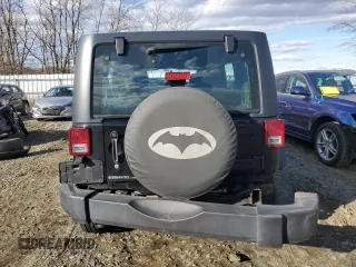 2018 Jeep Wrangler JK Unlimited Sport S with VIN 1C4BJWDGXJL828251, listed as a Copart auction lot 43981225 with 0 mi miles and Salvage Title. Bid and sale history available at carsss.com. Image 6.
