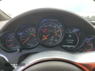2017 Porsche Cayenne с VIN WP1AA2A21HKA82221, выставлен на аукционе Copart как лот 62022355 с пробегом 122 965 миль миль и Списание • Salvage title. История ставок и продаж доступна на DreamBid. Изображение 9.
