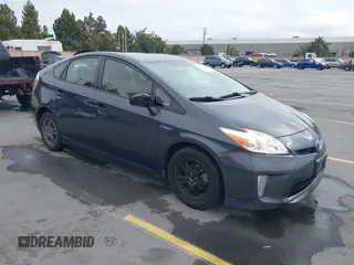 2015 Toyota Prius Four with VIN JTDKN3DU7F1907839, listed as a IAAI auction lot 42820456 with 237,603 mi miles and . Bid and sale history available at DreamBid. Image 1.