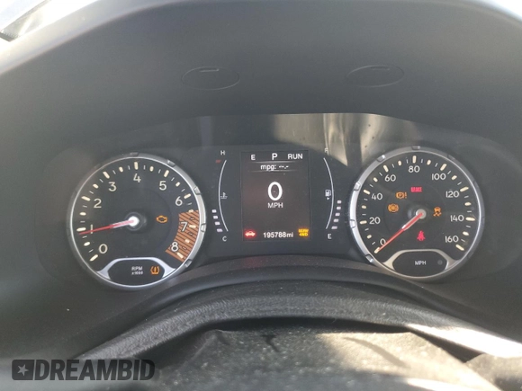 2019 Jeep Renegade Sport with VIN ZACNJBAB5KPJ94808, listed as a Copart auction lot 61771695 with 195,788 mi miles and Salvage title. Bid and sale history available at DreamBid. Image 9.