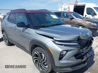 2025 Chevrolet TrailBlazer RS with VIN KL79MTSL1SB083236, listed as a IAAI auction lot 41685432 with 2,210 mi miles and . Bid and sale history available at DreamBid. Image 1.