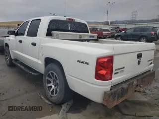 2011 Ram Dakota Bighorn/Lonestar with VIN 1D7RW3GP7BS638740, listed as a Copart auction lot 88751675 with 184,097 mi miles and Salvage Title. Bid and sale history available at carsss.com. Image 2.