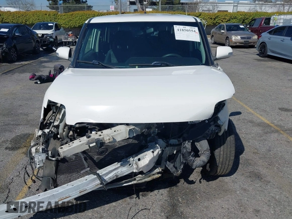 2014 Scion xB with VIN JTLZE4FE5EJ065953, listed as a IAAI auction lot 41850554 with 124,856 mi miles. Bid and sale history available at carsss.com. Image 13.