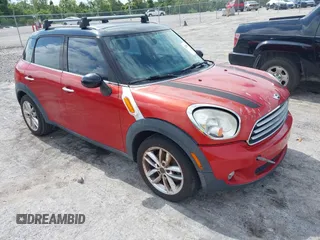 2013 MINI Countryman with VIN WMWZB3C55DWM31279, listed as a IAAI auction lot 42502934 with 247,792 mi miles and . Bid and sale history available at DreamBid. Image 1.