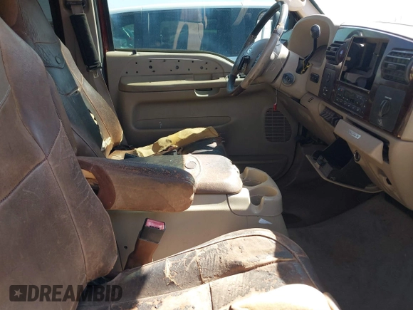 2006 Ford Super Duty F-250 XL with VIN 1FTSW20536ED45954, listed as a IAAI auction lot 41763273 with 160,449 mi miles. Bid and sale history available at carsss.com. Image 5.