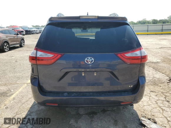 2018 Toyota Sienna LE Auto Access Seat with VIN 5TDKZ3DC5JS937221, listed as a Copart auction lot 59595765 with 118,790 mi miles and Salvage title. Bid and sale history available at DreamBid. Image 6.
