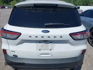 2021 Ford Escape SE with VIN 1FMCU0G62MUB33512, listed as a IAAI auction lot 41828402 with 110,205 mi miles and . Bid and sale history available at carsss.com. Image 16.