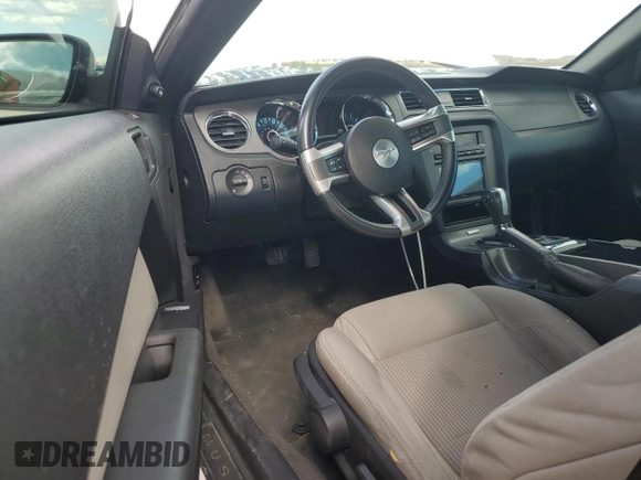 2013 Ford Mustang V6 с VIN 1ZVBP8AMXD5227772, выставлен на аукционе Copart как лот 63335095 с пробегом 145 764 миль миль и Чистый • Clean title. История ставок и продаж доступна на DreamBid. Изображение 8.