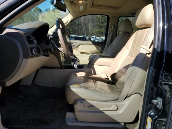 2011 GMC Yukon XL SLT with VIN 1GKS1KE09BR160925, listed as a Copart auction lot 46185765 with 210,428 mi miles and Clean Title. Bid and sale history available at DreamBid. Image 7.