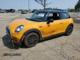 2016 MINI Hardtop with VIN WMWXP5C52G2D15783, listed as a Copart auction lot 60266515 with 67,896 mi miles and Clean title. Bid and sale history available at DreamBid. Image 1.