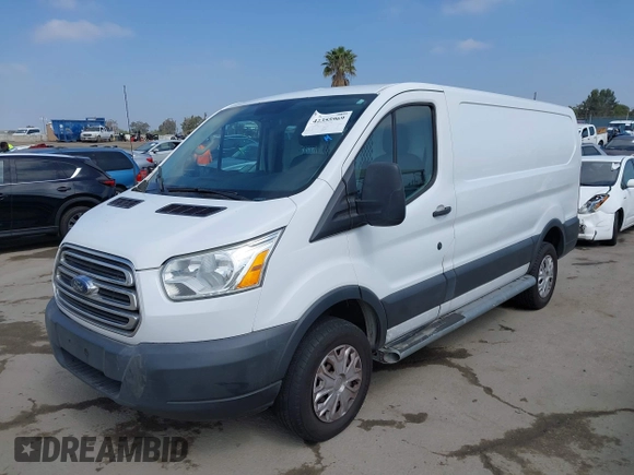 2015 Ford Transit Cargo with VIN 1FTNR1ZM6FKA34917, listed as a IAAI auction lot 42355969 with 89,500 mi miles and . Bid and sale history available at DreamBid. Image 17.