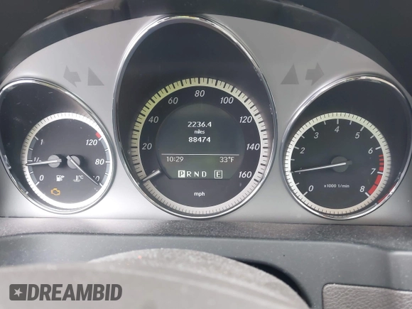 2011 Mercedes-Benz C 300 Sport with VIN WDDGF8BB0BR133565, listed as a IAAI auction lot 41564508 with 88,474 mi miles and . Bid and sale history available at DreamBid. Image 7.