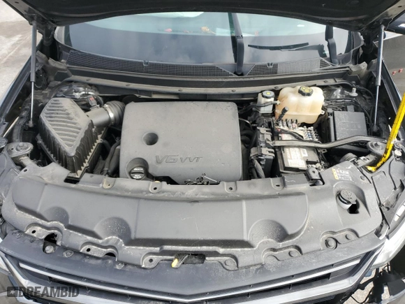2018 Chevrolet Traverse Premier with VIN 1GNEVJKW9JJ158614, listed as a Copart auction lot 48043745 with 90,682 mi miles and Salvage Title. Bid and sale history available at carsss.com. Image 13.