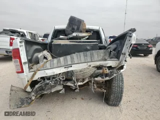 2024 Ram 2500 Big Horn with VIN 3C6UR5DL0RG176975, listed as a Copart auction lot 86289664 with 41,529 mi miles and Salvage Title. Bid and sale history available at carsss.com. Image 6.
