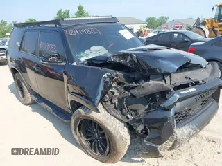 2022 Toyota 4Runner TRD Off Road Premium with VIN JTERU5JR9N6060896, listed as a IAAI auction lot 42419883 with 33,612 mi miles and . Bid and sale history available at DreamBid. Image 1.