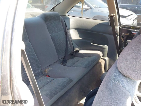 1997 Honda Civic EX with VIN 1HGEJ8245VL054080, listed as a IAAI auction lot 41880386 with 286,568 mi miles. Bid and sale history available at carsss.com. Image 8.