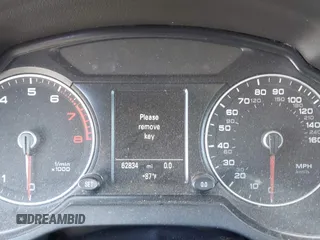 2017 Audi Q5 Premium Plus с VIN WA1L2AFP0HA013977, выставлен на аукционе IAAI как лот 40137120 с пробегом 62 834 миль миль и . История ставок и продаж доступна на DreamBid. Изображение 7.