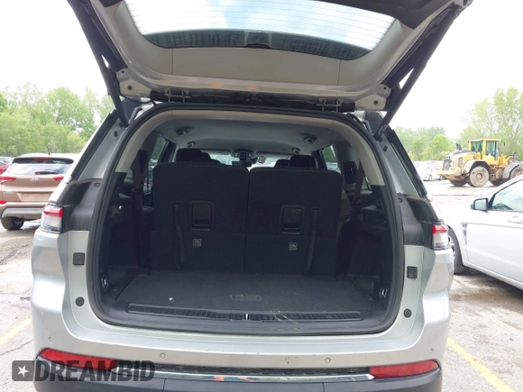 2023 Jeep Grand Cherokee Limited z VIN 1C4RJJBG8P8890280, wystawiony jako IAAI lot #42121395 z przebiegiem 42 983 mil mil oraz . Historia ofert i sprzedaży dostępna na DreamBid. Obrazek 18.