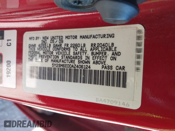 2010 Pontiac Vibe with VIN 5Y2SM6E00AZ406124, listed as a IAAI auction lot 41473088 with 187,097 mi miles. Bid and sale history available at carsss.com. Image 9.