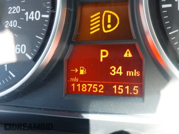 2011 BMW 3 Series 328i xDrive z VIN WBAPK5G52BNN81964, wystawiony jako IAAI lot #42206128 z przebiegiem 118 752 mil mil oraz . Historia ofert i sprzedaży dostępna na DreamBid. Obrazek 15.