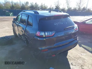 2022 Jeep Cherokee Trailhawk with VIN 1C4PJMBX9ND522235, listed as a IAAI auction lot 41738257 with 24,911 mi miles and . Bid and sale history available at DreamBid. Image 3.