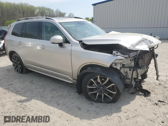 2016 Volvo XC90 T6 Momentum with VIN YV4A22PK1G1039621, listed as a Copart auction lot 51615595 with 134,465 mi miles and Salvage Title. Bid and sale history available at DreamBid. Image 4.