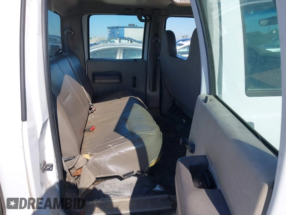 2008 Ford F-250 XL with VIN 1FTSW20548EB04567, listed as a IAAI auction lot 42699957 with 289,791 mi miles and . Bid and sale history available at DreamBid. Image 8.
