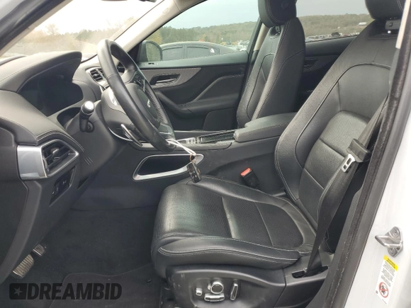2020 Jaguar F-Pace 25t Checkered Flag Edition with VIN SADCP2FX5LA618619, listed as a Copart auction lot 77537374 with 42,051 mi miles and Salvage title. Bid and sale history available at DreamBid. Image 7.
