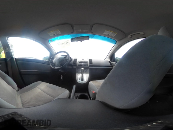 2010 Nissan Sentra S z VIN 3N1AB6AP4AL630821, wystawiony jako IAAI lot #42326350 z przebiegiem 160 152 mil mil oraz . Historia ofert i sprzedaży dostępna na DreamBid. Obrazek 18.