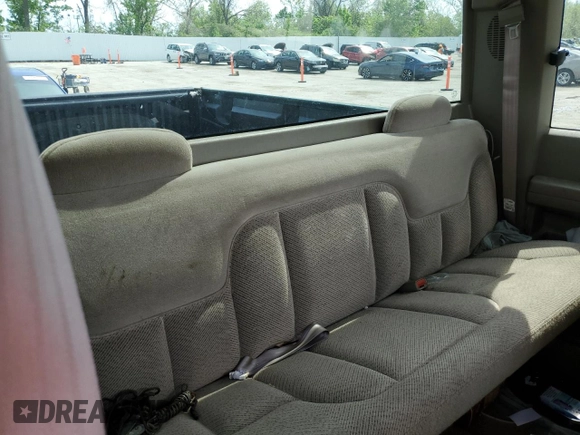 1998 Chevrolet Silverado 1500 with VIN 2GCEK19R4W1143733, listed as a Copart auction lot 54298895 with 210,091 mi miles and Salvage Title. Bid and sale history available at DreamBid. Image 10.