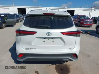 2023 Toyota Highlander L with VIN 5TDKDRAH5PS024632, listed as a IAAI auction lot 41471446 with 20,477 mi miles and . Bid and sale history available at DreamBid. Image 16.