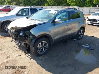 2020 Kia Sportage LX z VIN KNDPMCAC8L7628865, wystawiony jako IAAI lot #42190291 z przebiegiem 72 646 mil mil oraz . Historia ofert i sprzedaży dostępna na DreamBid. Obrazek 17.