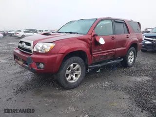 2006 Toyota 4Runner SR5 with VIN JTEBU14R968055922, listed as a IAAI auction lot 41200630 with 151,785 mi miles. Bid and sale history available at carsss.com. Image 17.