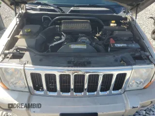 2007 Jeep Commander Limited z VIN 1J8HG58P27C702528, wystawiony jako Copart lot #71093934 z przebiegiem 167 950 mil mil oraz Czysty tytuł • Clean title. Historia ofert i sprzedaży dostępna na DreamBid. Obrazek 12.