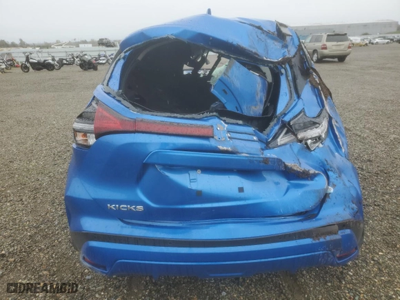 2024 Nissan Kicks S with VIN 3N1CP5BV1RL485332, listed as a Copart auction lot 50094935 with 0 mi miles and Salvage Title. Bid and sale history available at carsss.com. Image 6.