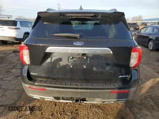 2023 Ford Explorer XLT with VIN 1FMSK8DH2PGA15288, listed as a Copart auction lot 48881495 with 29,235 mi miles and Clean Title. Bid and sale history available at carsss.com. Image 6.