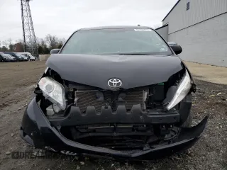 2015 Toyota Sienna LE AAS with VIN 5TDKK3DC4FS676241, listed as a Copart auction lot 83759014 with 133,659 mi miles and Salvage Title. Bid and sale history available at DreamBid. Image 5.