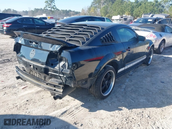 2007 Ford Mustang Deluxe with VIN 1ZVHT80N475294839, listed as a IAAI auction lot 41672089 with 178,938 mi miles and . Bid and sale history available at DreamBid. Image 4.