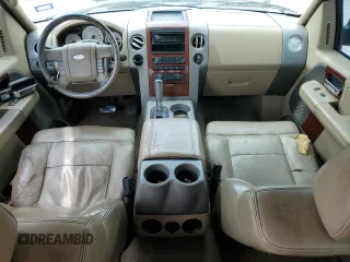 2006 Ford F-150 XLT z VIN 1FTPW12V56KD38602, wystawiony jako Copart lot #54866565 z przebiegiem 226 147 mil mil oraz Szkoda całkowita • Salvage title. Historia ofert i sprzedaży dostępna na DreamBid. Obrazek 8.