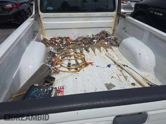 2011 Ford Ranger XL with VIN 1FTKR1EE7BPB05847, listed as a IAAI auction lot 42905946 with 298,880 mi miles and . Bid and sale history available at DreamBid. Image 4.