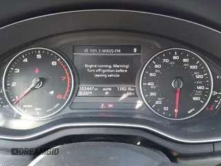 2017 Audi A4 Premium z VIN WAUANAF47HN017928, wystawiony jako IAAI lot #41753286 z przebiegiem 103 447 mil mil oraz . Historia ofert i sprzedaży dostępna na DreamBid. Obrazek 7.