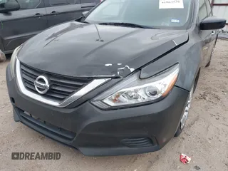 2016 Nissan Altima SR with VIN 1N4AL3AP9GC250439, listed as a IAAI auction lot 41963520 with 238,105 mi miles and . Bid and sale history available at DreamBid. Image 13.
