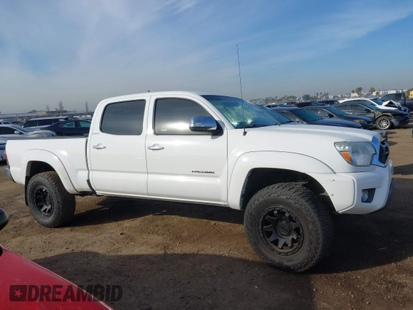 2013 Toyota Tacoma with VIN 3TMMU4FN3DM057649, listed as a IAAI auction lot 41583299 with 89,930 mi miles. Bid and sale history available at carsss.com. Image 14.